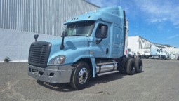 
										Freightliner Cascadia 2018 lleno									