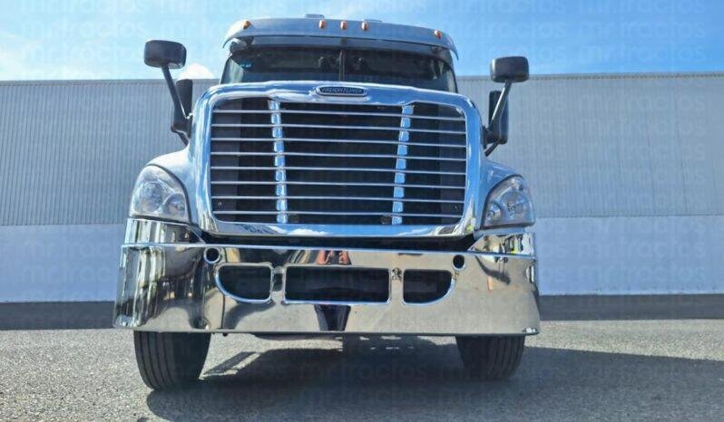 
								Freightliner Cascadia 2017 lleno									