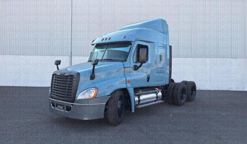 
								Freightliner Cascadia 2017 lleno									