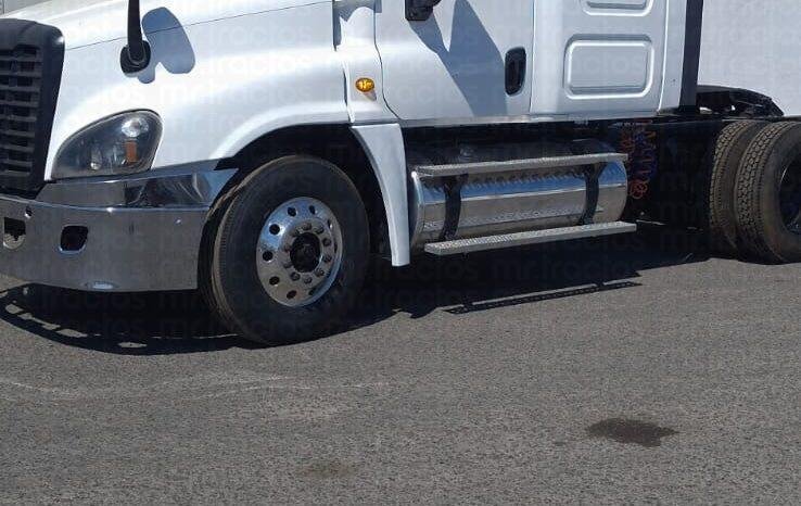 
								Freightliner Cascadia Excelente 2018 lleno									
