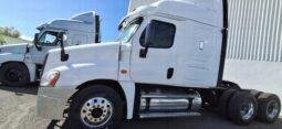 
										Freightliner Cascadia 2018 lleno									