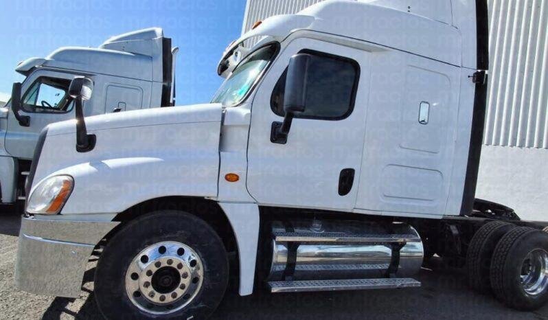 
								Freightliner Cascadia 2018 lleno									