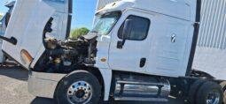 
										Freightliner Cascadia 2018 lleno									