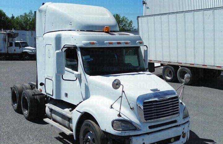 Freightliner Columbia 2013 lleno