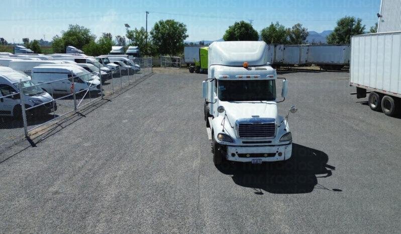 Freightliner Columbia 2013 lleno