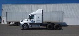 
										Freightliner Cascadia Excelente 2018 lleno									