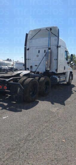 
										Freightliner Cascadia Excelente 2018 lleno									