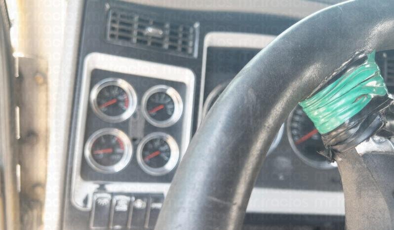 
								Kenworth T660 2014 lleno									