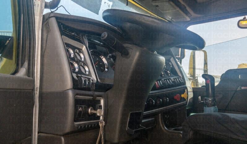 
								Kenworth T660 2014 lleno									