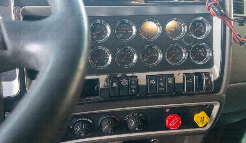 
								Kenworth T660 2015 lleno									