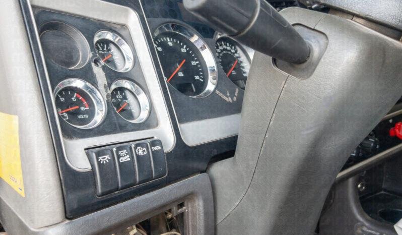 
								Kenworth T660 2015 lleno									