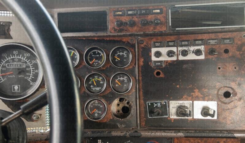 
								Kenworth T600 2003 lleno									