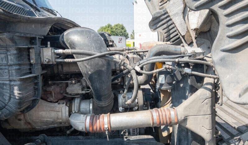 
								Freightliner Cascadia 2015 lleno									