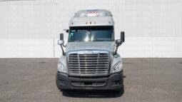 
										Freightliner Cascadia 2015 lleno									