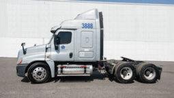 
										Freightliner Cascadia 2015 lleno									