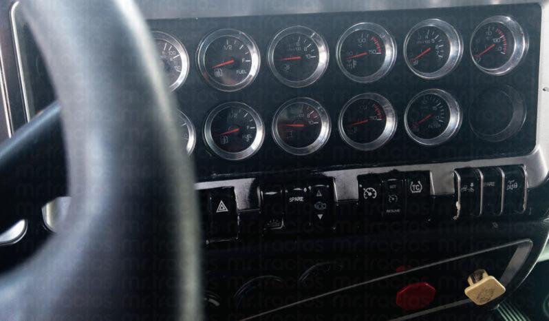 
								Kenworth T660 2014 lleno									