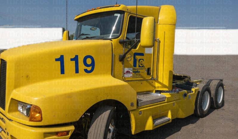 Kenworth T600 2004 lleno
