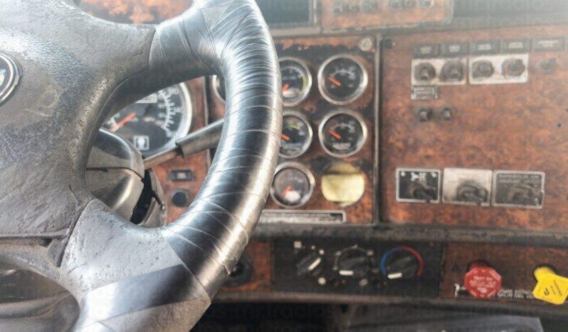 
								Kenworth T600 2005 lleno									