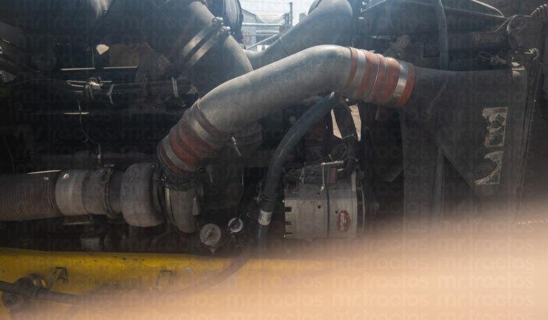 
								Kenworth T600 2005 lleno									