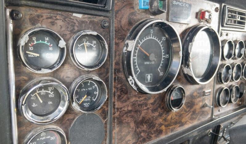 
								Kenworth T600 1999 lleno									