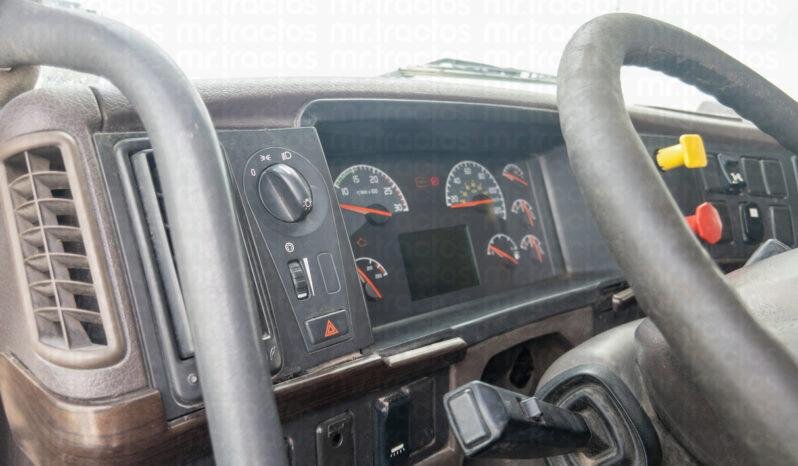 
								Volvo D13 2014 lleno									
