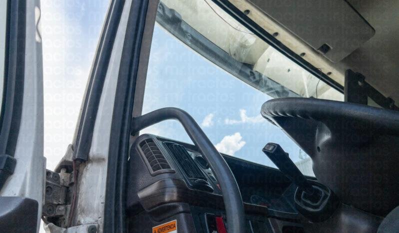 
								Volvo D13 2014 lleno									