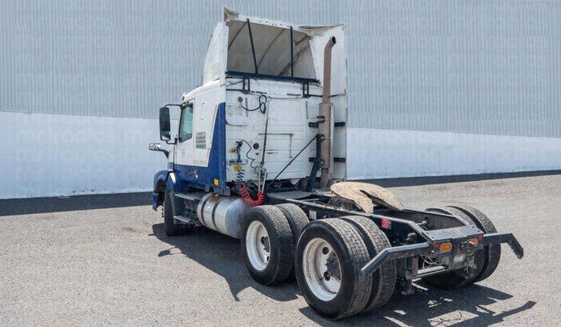 
								Volvo VNL 2014 lleno									