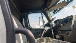 
										Freightliner Torton M2 2013 lleno									