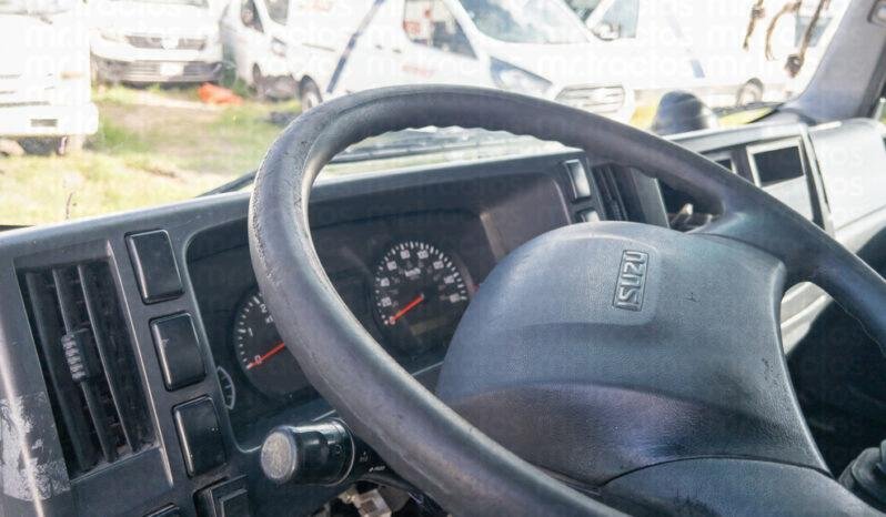 
								Isuzu Elf600 2016 lleno									
