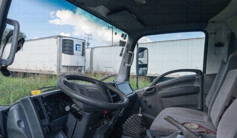 
								Isuzu Elf600 2016 lleno									