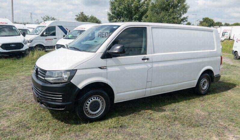 Volkswagen Transporter 2018 lleno