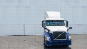 Volvo VNL 2014