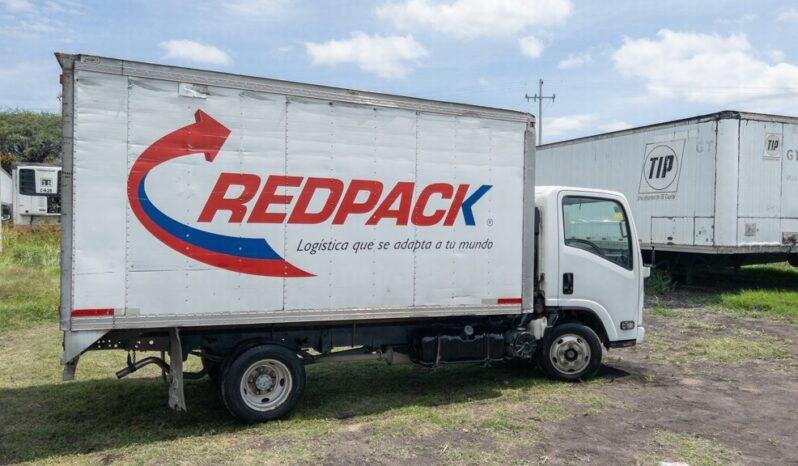 
								Isuzu Elf300 2010 lleno									