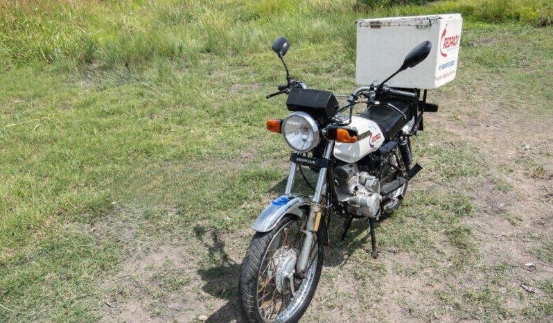 
								Honda CGL-125-TOOL 2019 Moto lleno									