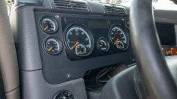 Freightliner Cascadia 2015 lleno