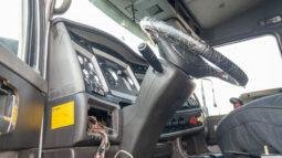 Kenworth T660 2014 lleno