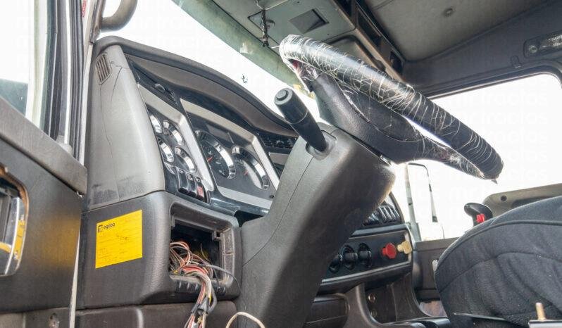 Kenworth T660 2014 lleno